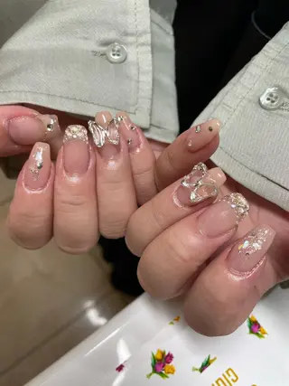 ネイル with hues AYAのネイルデザイン