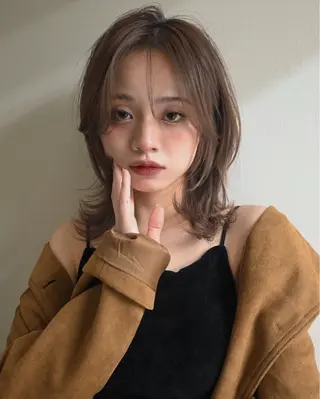 カラー aya / ニュアンスカラーのヘアスタイル