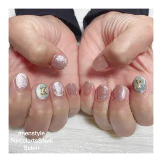 ミディアム ネイル 🐾enen style 🐾のネイルデザイン