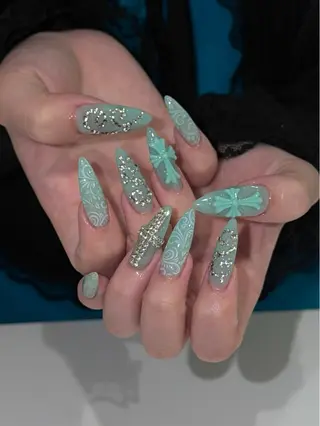 ネイル Mimi Nail_Royalのネイルデザイン