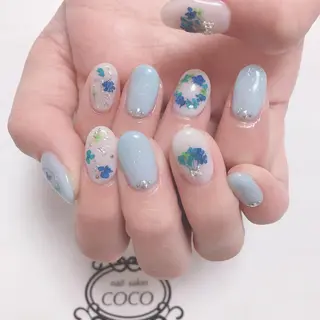 セミロング カラー パーマ ヘアアレンジ メンズ キッズ ネイル マツエク・マツパ nail Berunaのネイルデザイン
