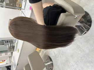 ロング カラー 🫧透明感/ツヤ髪/ ベージュ いちご🍓のヘアスタイル