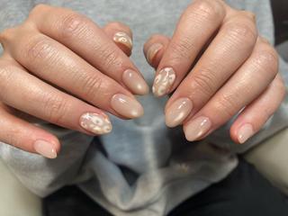 ネイル 樋口 さやかのネイルデザイン