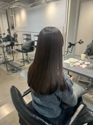セミロング 新宿/顔周りカット +レイヤー＝しずく♩のヘアスタイル