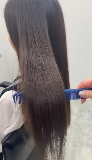 ロング 松林 加菜のヘアスタイル