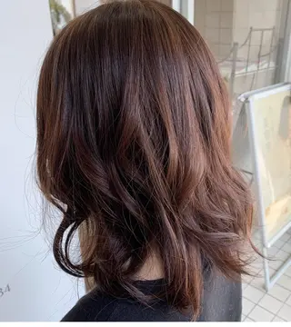 ミディアム RAPT bis ラプトビズのヘアスタイル