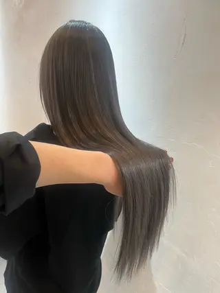 ロング ケアブリーチ&シール エクステの店和田翔莉のヘアスタイル