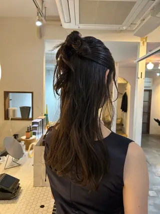 ロング MOMOKA💫 YARD【学芸大学】のヘアスタイル