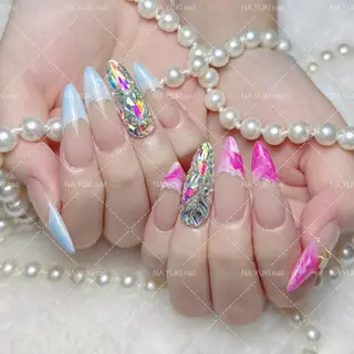 ネイル Queenie 🦋のネイルデザイン