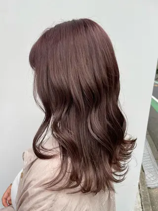 セミロング カラー ヘアアレンジ REONA🪽✨薬院 レイヤーカット🫧のヘアスタイル