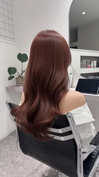 ロング カラー LoiLo YUIのヘアスタイル
