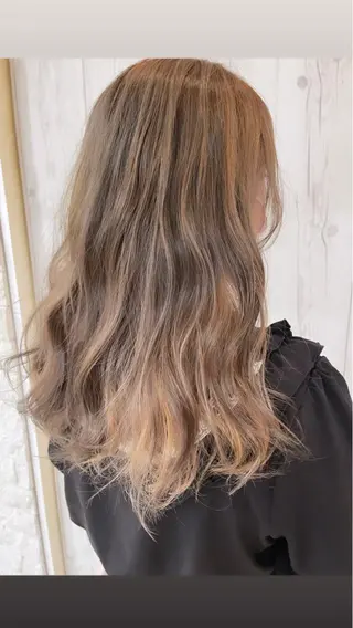 カラー Kazu 🌠名古屋 ハイトーン/レイヤーのヘアスタイル