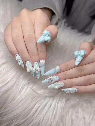ネイル Lee Nailsのネイルデザイン