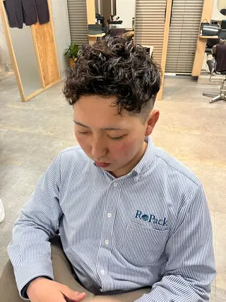 パーマ メンズ 長谷川 啓吾のヘアスタイル