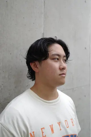 ミディアム メンズ 西宮北口パーマ 鮫島竜海のヘアスタイル