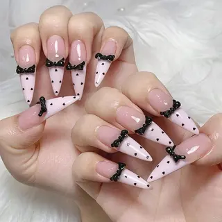 カラー Ruby Nail Salonのネイルデザイン