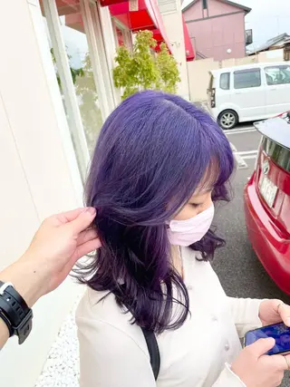 セミロング カラー ダメージレスブリーチ HIROSHIのヘアスタイル