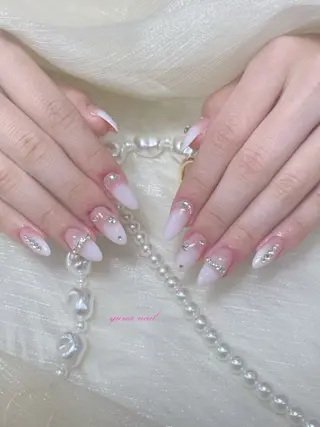 ミディアム ヒエン NAILのネイルデザイン