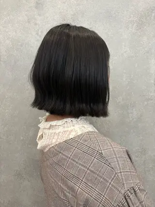ミディアム 樋口 江理香のヘアスタイル