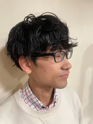 ショート パーマ メンズ 浅岡 昭汰のヘアスタイル