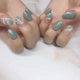 ネイル Blowe ニュアンスのネイルデザイン
