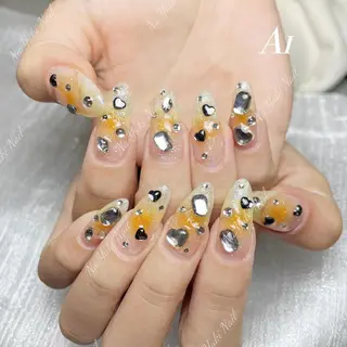 ネイル 🦋 Queenieのネイルデザイン