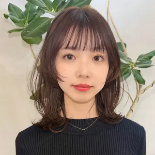 ミディアム カラー 顔周りレイヤー꙳⋆ ミディアム⌇SAKIのヘアスタイル
