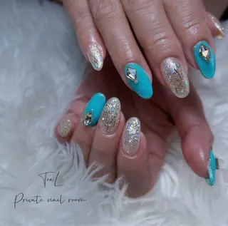ネイル TeaL nailのネイルデザイン