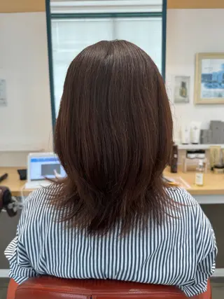 ミディアム カラー 大塚 しおりのヘアスタイル