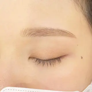 ロング カラー パーマ ヘアアレンジ マツエク・マツパ アイブロウ elblink risaのマツエク・マツパデザイン
