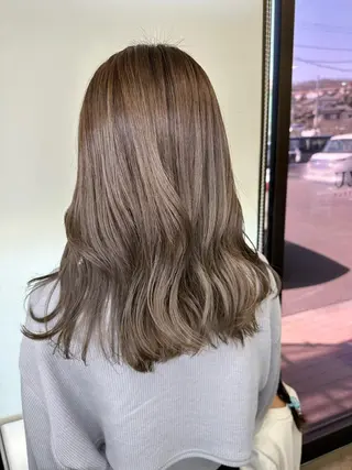 ミディアム カラー ブリーチカラー🫧 森　凪沙のヘアスタイル