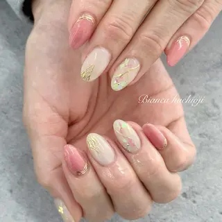 ネイル ちゅるん美フォルム 🦋AIRAのネイルデザイン