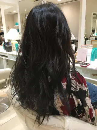 セミロング カラー ハイトーン/ブリーチ 山崎 悠次のヘアスタイル
