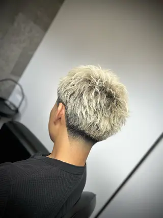 ショート 糸山 大輔のヘアスタイル