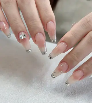 ネイル チップ長さ出し 専門店のネイルデザイン