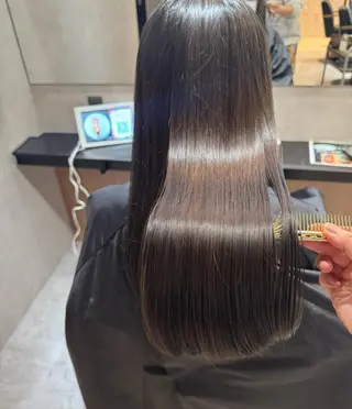 ロング 高田 有里子のヘアスタイル