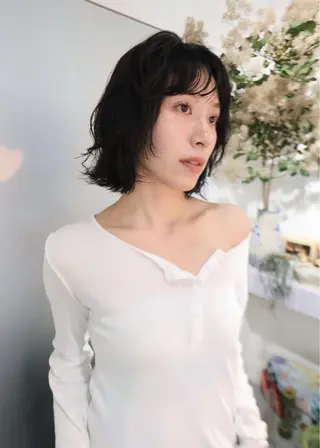 ミディアム ボブ/レイヤー 学芸大学SaKuraのヘアスタイル