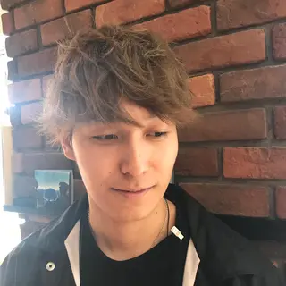 ショート パーマ メンズ 濱田 大輔の眉毛・アイブロウイメージ