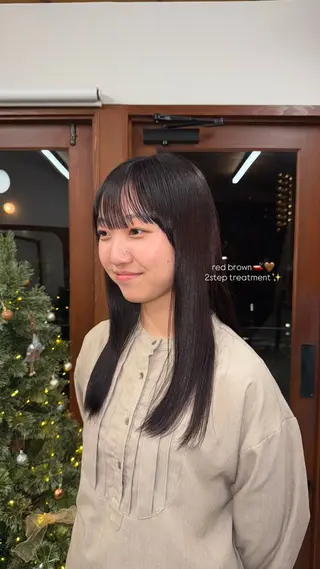 カラー DEPT 西川もかのヘアスタイル