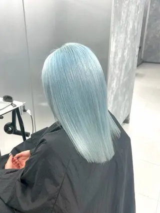 カラー 🦋ハイトーン×ア レンジ💫Leenaのヘアスタイル