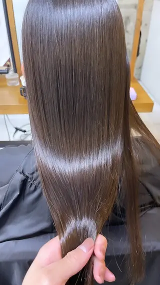 ミディアム 河部 真子のヘアスタイル