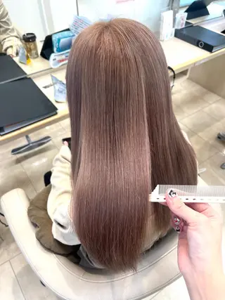 セミロング カラー 暖色/ブリーチカラー 🎀 M i k uのヘアスタイル