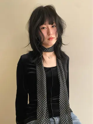 セミロング カラー shuri/透明感カ ラー/レイヤーカットのヘアスタイル