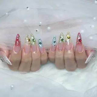 ネイル Eli Muse 新宿ネイルのネイルデザイン