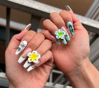 ネイル Julie NailSalonのネイルデザイン