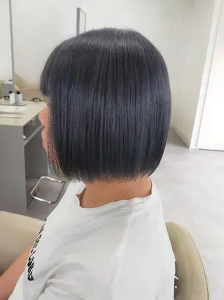 ショート カラー SiLO 🎀 𝕂𝕒𝕟𝕟𝕒のヘアスタイル