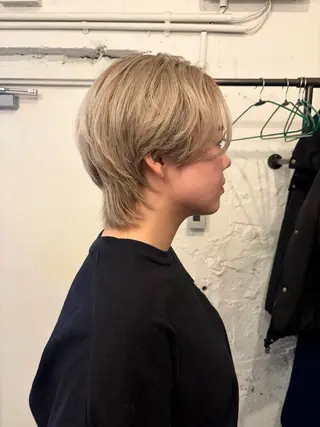 ショート カラー *UNU* RICOのヘアスタイル