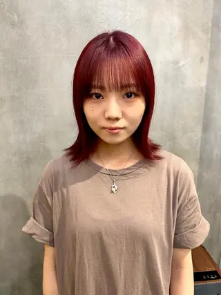ミディアム カラー ショート/ウルフ ハイトーン/カイセイのヘアスタイル