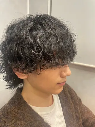 ミディアム パーマ メンズ 川崎メンズパーマ特化 根本涼太のヘアスタイル