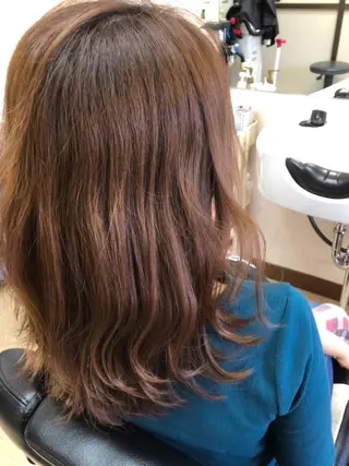 セミロング 石塚 浩のヘアスタイル